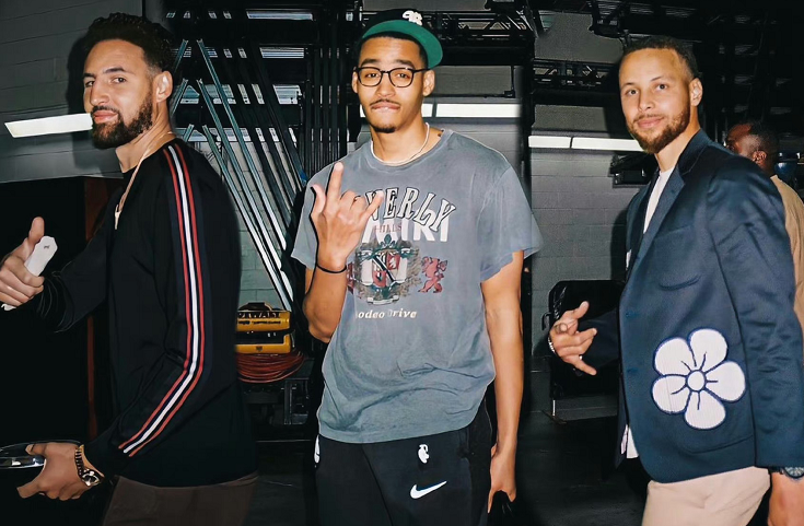 开云体育app-关于NBA常规赛今晨走向成谜，上海申花更衣室发声，更衣室稳定，临场指挥获称赞的信息